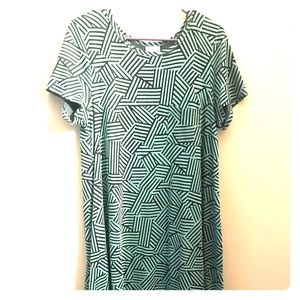 Lularoe Carly size m